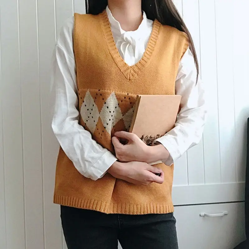 

Women Sweater Vest Autumn 2020 Korean Style Vintage Geometric Argyle V Neck Sleeveless Pullovers Knitted Woman Sweaters