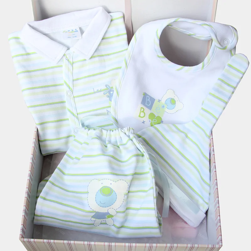 Детский комбинезон с шапочкой и сумочкой комплект из 4 предметов