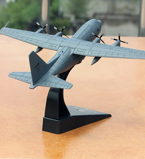 

Aircraft Model Diecast Metal 1:200 Scale Military Model Toys AC-130 Gunship Ground-attack Airplane Models Plane For Collections