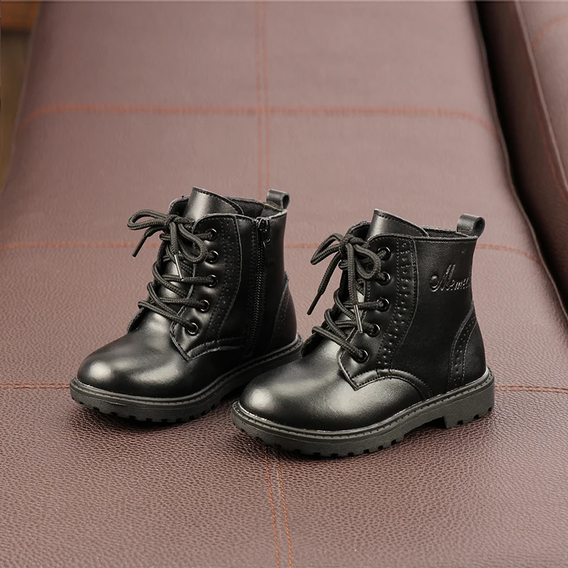 

Snow Booties Boys Kids Shoes Keep Warm Children Boots Genuine Leather Thicken Plush Winter Shoes Soft SMM019