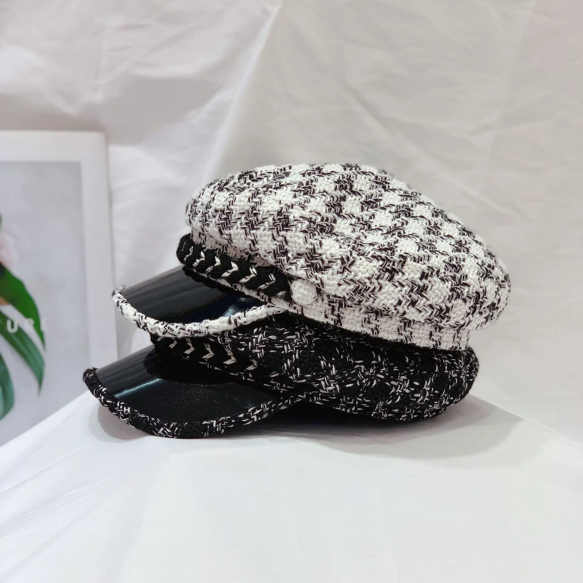 Детская шапка для женщин новинка 2019 берет с маленьким запахом модная большим