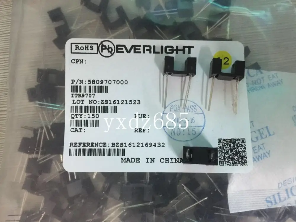 150 шт./лот ITR9608 ITR9606 DIP4 Opto фотопрерыватель оптический датчик ITR9909 ITR9707 ITR9702 |