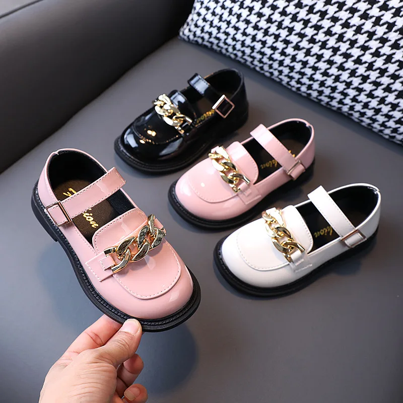 

Girls' Leather Shoes 2022 Autumn New Children Solid Kids Shoes Western Style for Wedding Fashion Flats metal Button