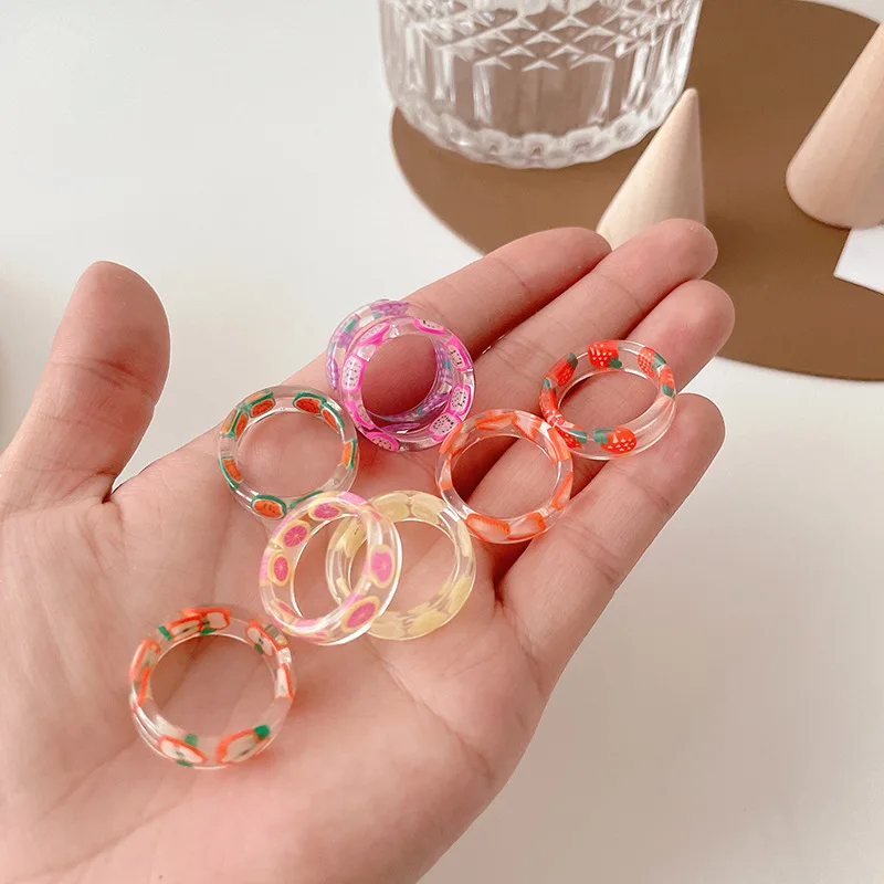 

Korean Fashion Fresh Fruits Finger Ring For Women Transparent Resin Girls Strawberry Lemon Apple Design Rings Engagement Jewelry