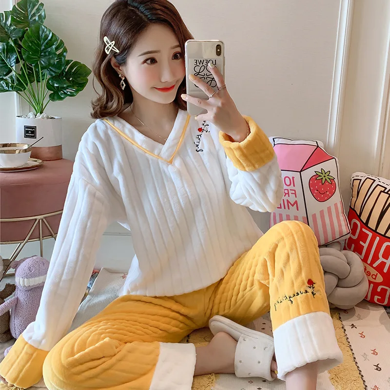 Женские пижамные комплекты 2019 осенне-зимние пижамы фланелевая Толстая теплая