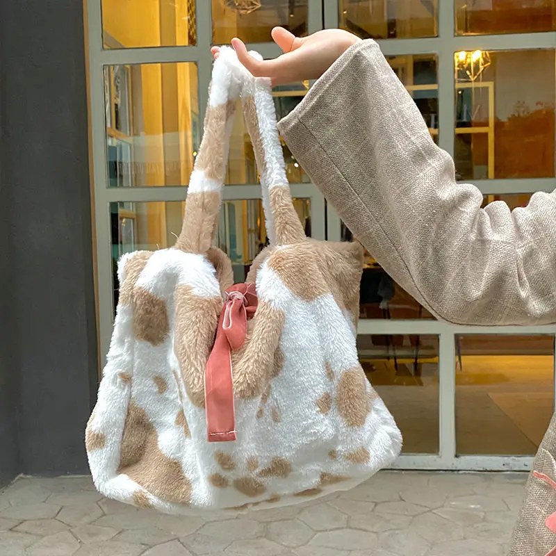 

Cute Cow Pattern Women Purse Handbags Vintage Soft Plush Ladies Shoulder Bags Fashion Winter All-match Female Girls Large Tote