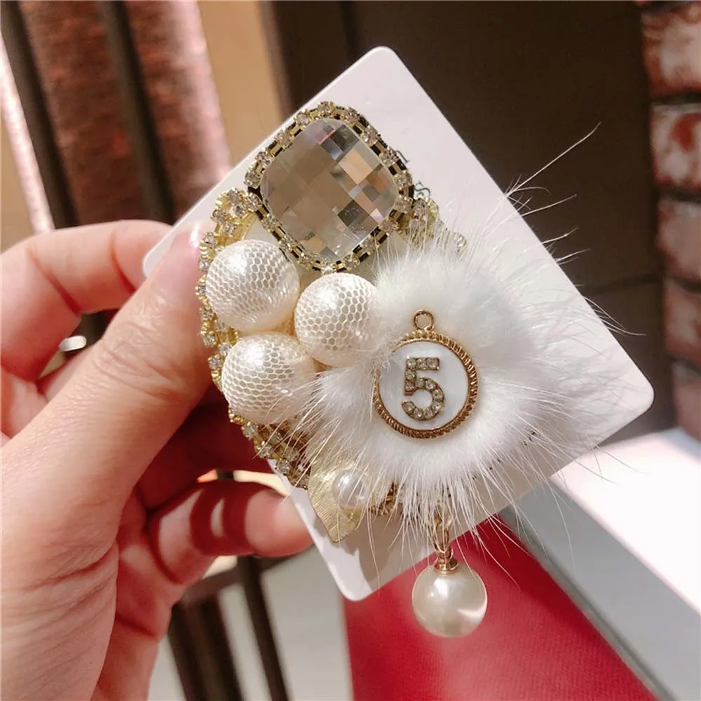 

Vintage New Woman Brooches Pin Plaid Ribbon Lace Beauty Shiny Pearl Pom-pon Brooch Fashion Corsage Jewelry Lady Accessories