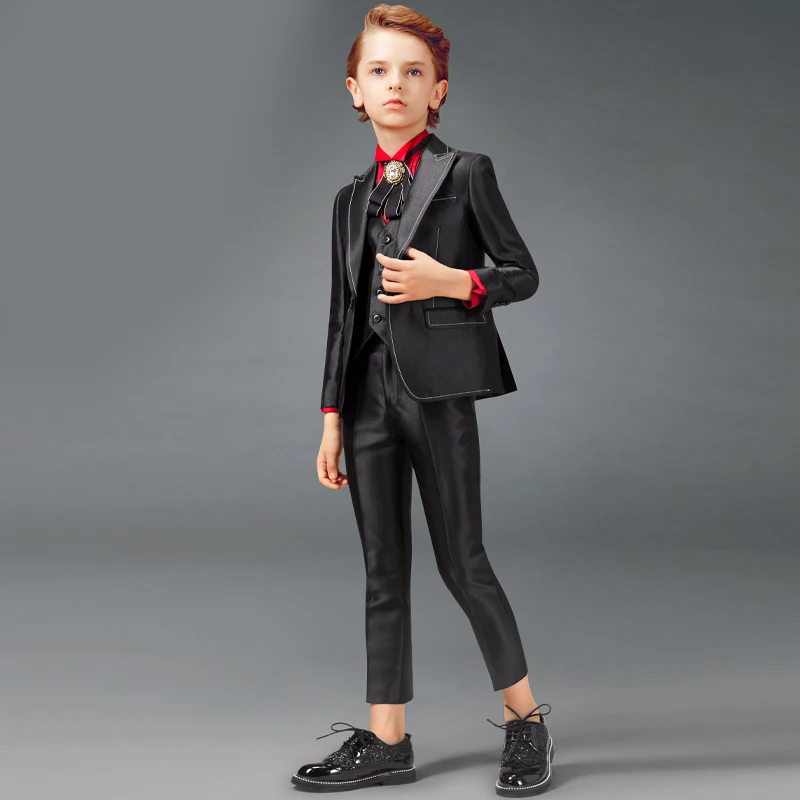 Рисунок 3 - Костюм-блейзер для мальчиков (костюм