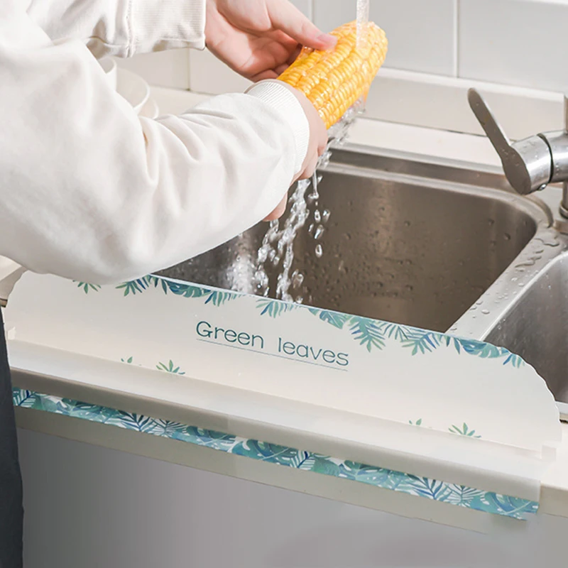 

Kitchen Sink Water Splash Guards with Sucker Waterproof Screen Dish/ Fruit Vegetable Washing Anti-water Board Baffle Plate Tools