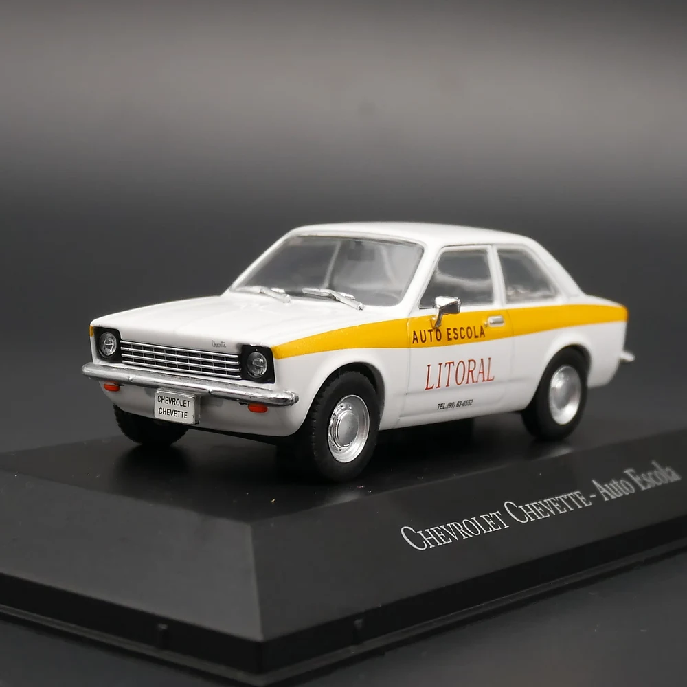 

Модель автомобиля под давлением ixo 1:43 Chevrolet Chevette Auto Escola, металлическая игрушка