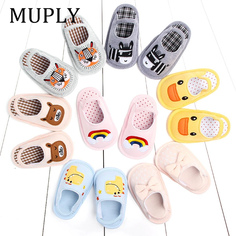 Мультяшная обувь для малышей с изображением животных милые летние футболки