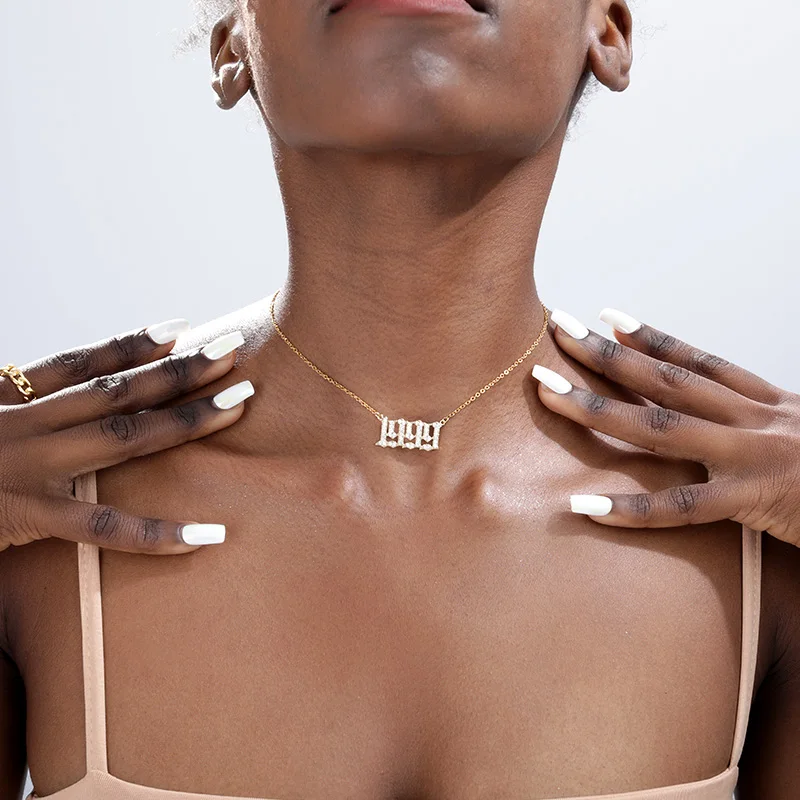 

Crystal Numeral Pendant Birth Year Necklaces For Women Men Stainless Steel Chain Necklace Couple Souvenir Jewelry 2020 Gifts BFF