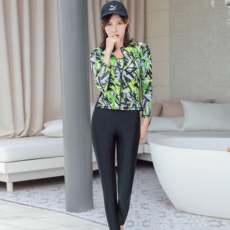 

Split Type Womens Swimsuit Three Four-Piece Set Belly Covering Slimming Small Bust Gathering Sports Students /30