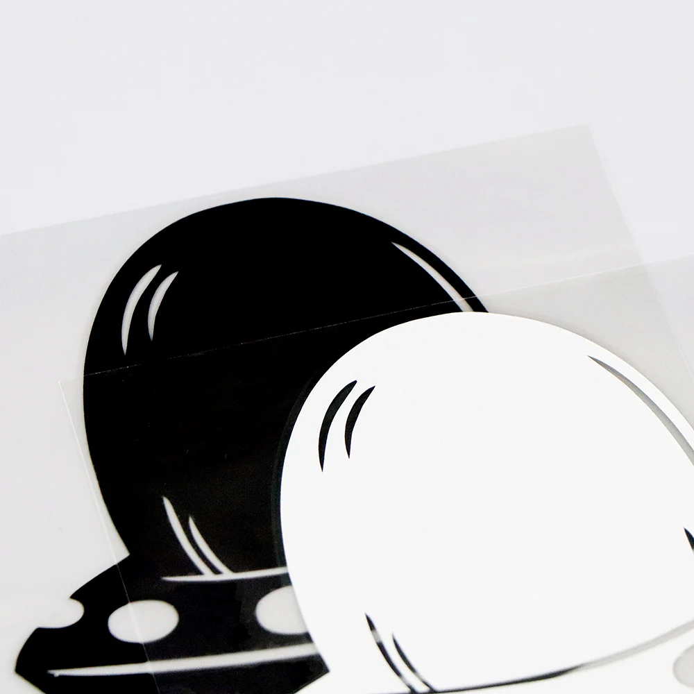 

YJZT 12.811.7CM Interesting UFO Vinyl Decals Flying Saucer Aliens Car Stickers Black / Silver 10A-0648
