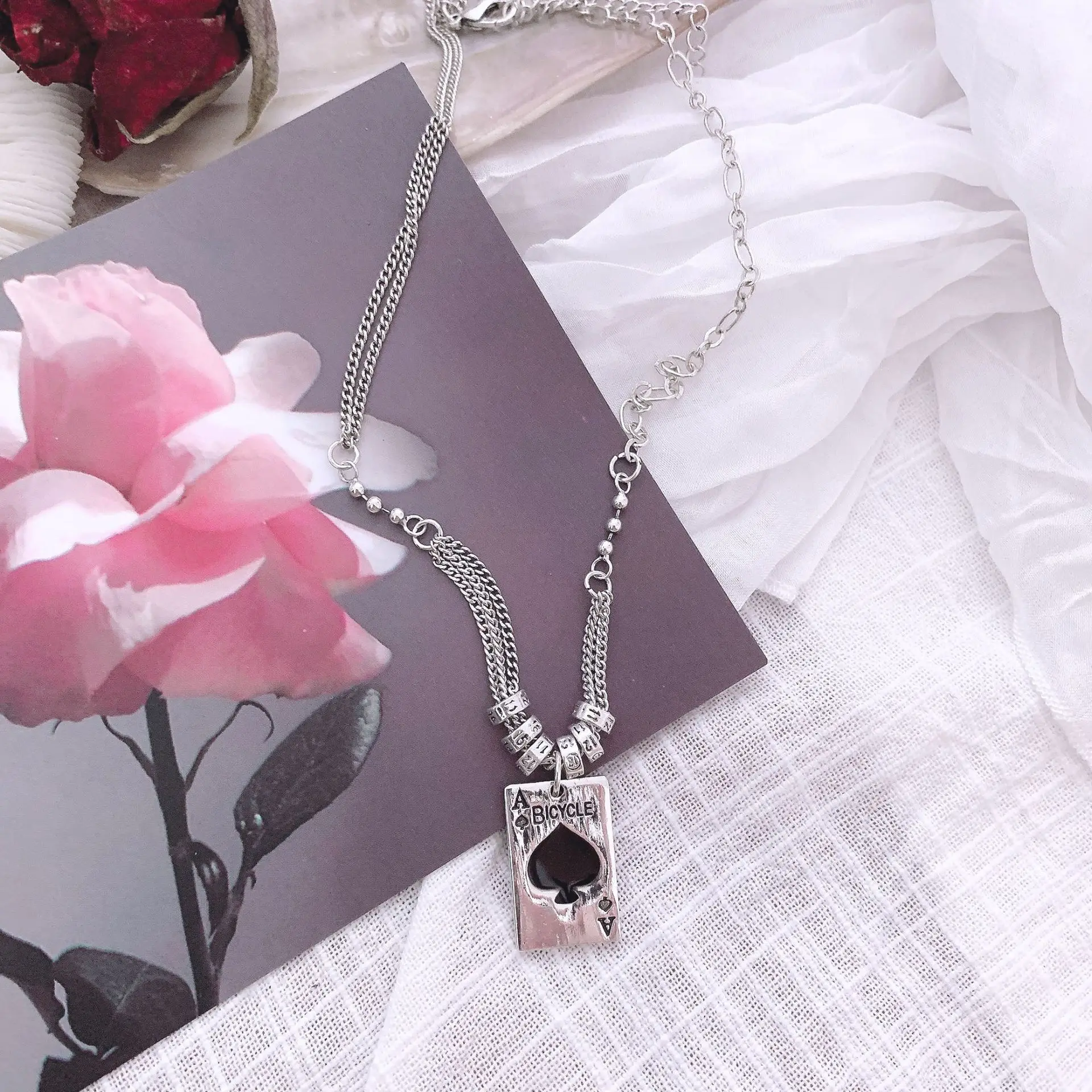 

HANGZHI 2020 New Necklace Hip Hop Punk Retro Old Design Personality Ace Of Spades Pendant Necklace For Men Women Girls Jewelry
