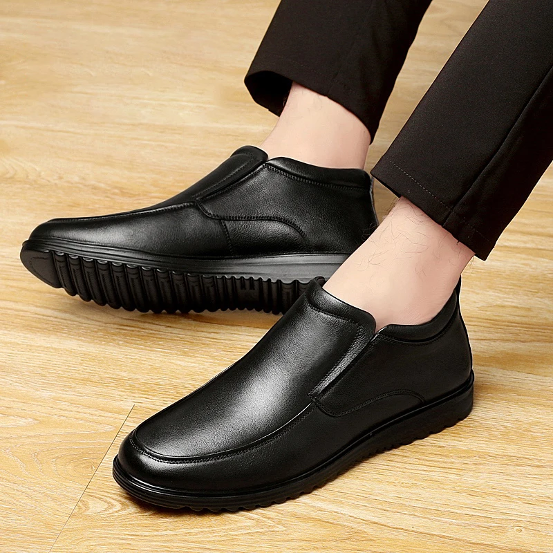 

Winter Men Boots Fashion Fur Warm Men's snow Boots Business Office Formal genuine Leather Plush Men Dress Shoes Boots For Men