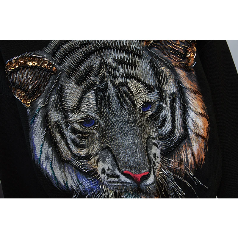 Новинка Осень-Зима Женский вязаный свитер с длинным рукавом бусинами и головой