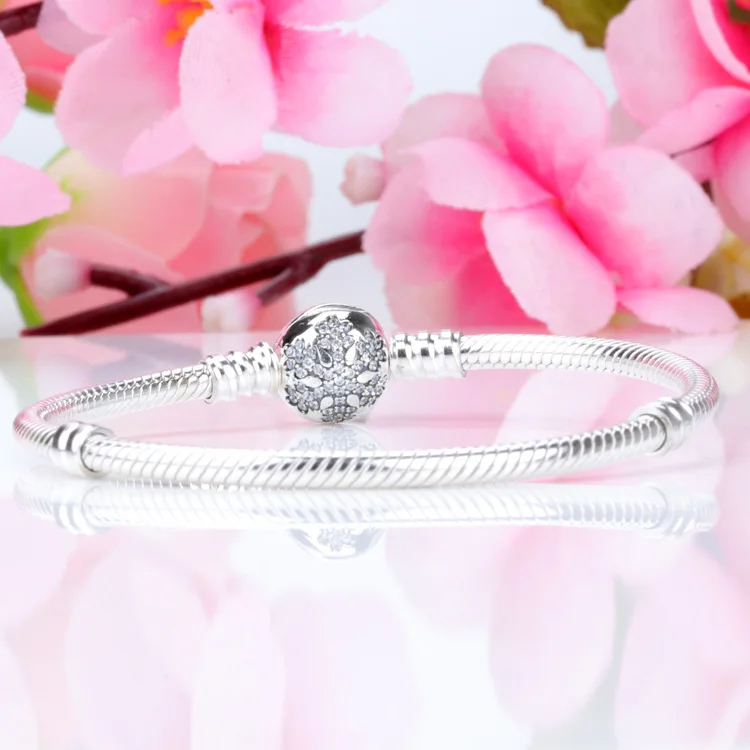 

Amaia 100% Genuine 925 Sterling Silver Crystal Snowflake Clasp Bracelet for Women Jewelry Christmas Gift
