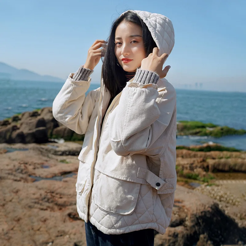 

Women's winter 2021 new lamb wool cotton jacket women's loose plus fleece hooded cotton jacket short coat