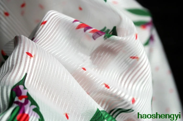 Printed white stripe red green pink flowers and grass chiffon decorative fabric translucent beach wind shirt | Дом и сад