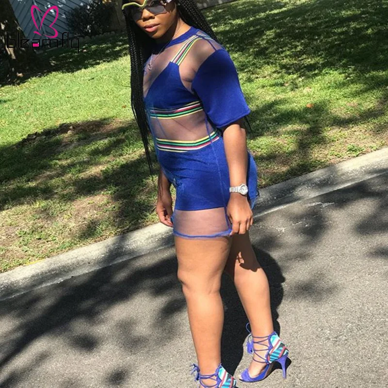 Комплект из трех предметов женская пляжная одежда летняя с бюстгальтером топом и