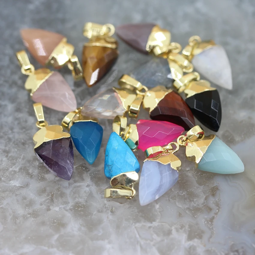 Серьги-подвески в виде стрел из природных камней позолоченные граненые