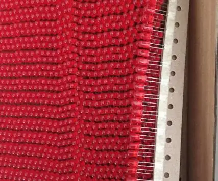 Рассеянный красный светодиод 5 мм с лентой | Лампы и освещение