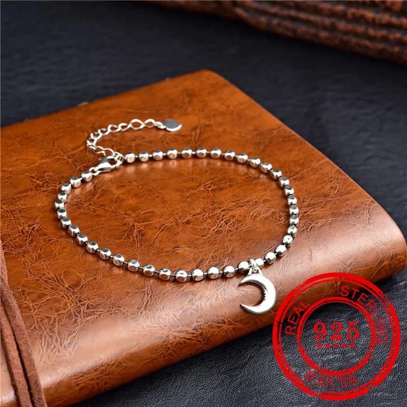 Браслет из серебра 100% пробы с подвеской в виде Луны и бусинами | Украшения