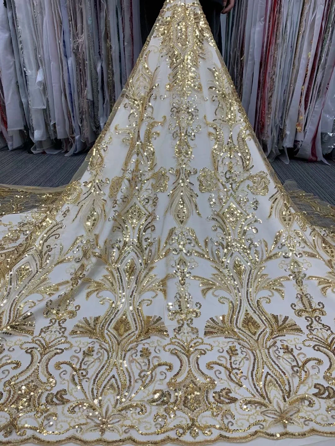 

Handmade Beads Lace Fabric Luxury African Beaded Lace Nigerian French Tulle Mesh Net Lace Fabric for Sewing YF30