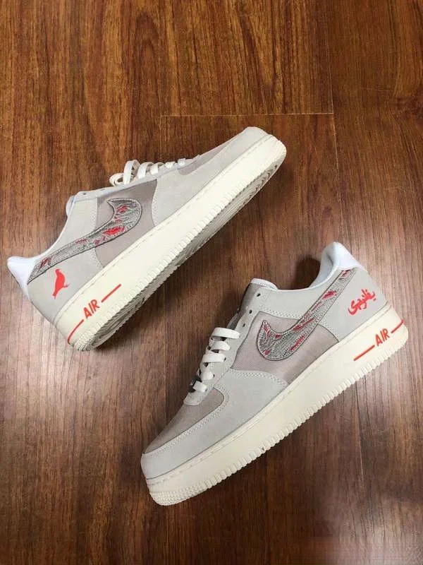 

Original Air Force 1 '07 LV8 3 Unisex Skateboarding Shoes Comfortable Light Outdoor Sports Sneakers CT2253-100 Hot Selling