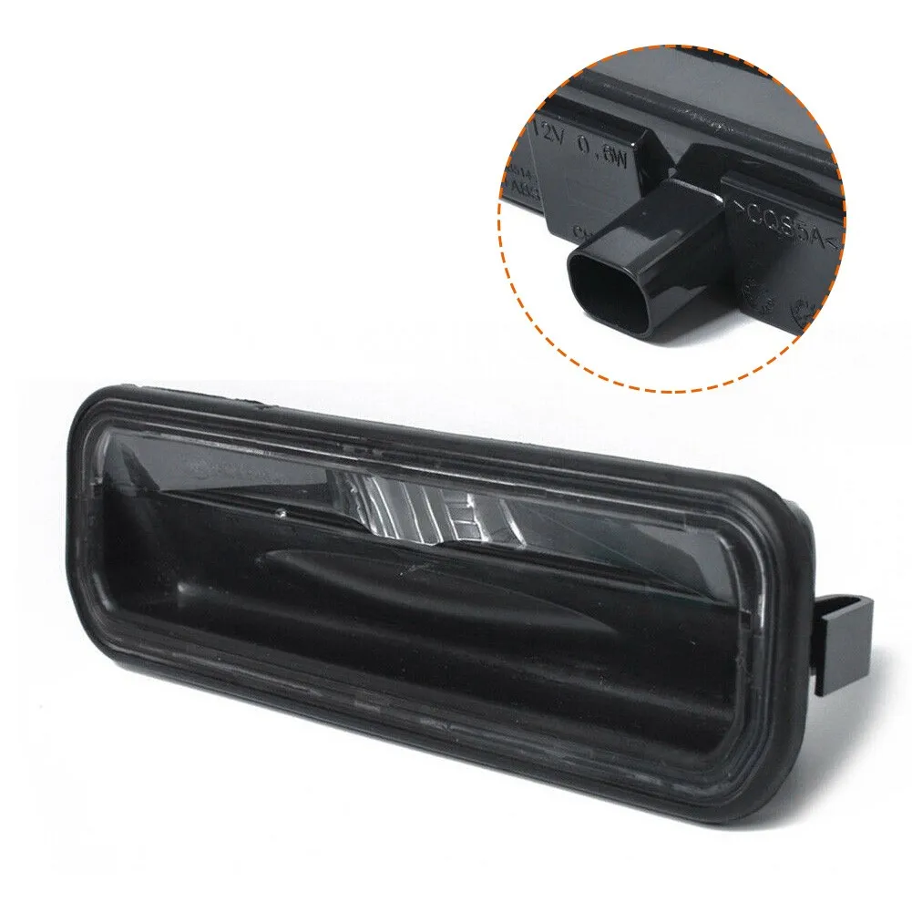 

1Pcs License Plate Light Micro-Switch Button For Ford Focus M3 BM51-19B514-AE Accessories High-quality Tail Box Cover Switch