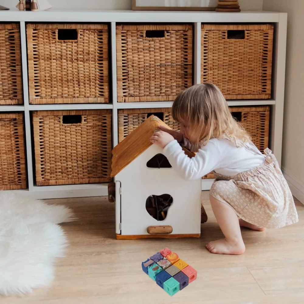 

12pcs Cartoon Kids Building Blocks Funny Squeezing Blocks Educational Toys