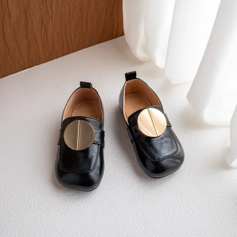 

Spring and Autumn 2021 New British Bread Head Princess Shoes Comfortable Fashion Children Shoes Ladies Cute Casual Girls Shoe