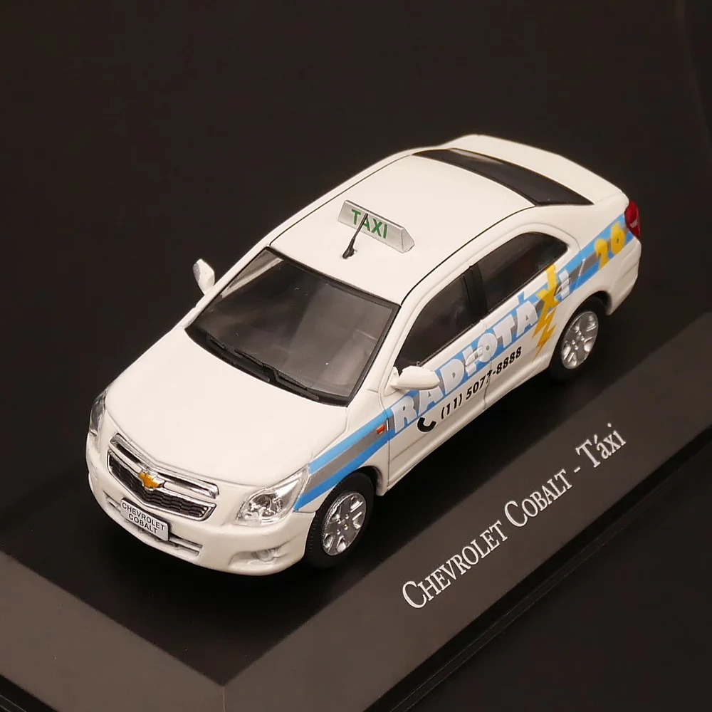 Ixo 1:43 Шевроле Кобальт такси литая модель автомобиля металлическая