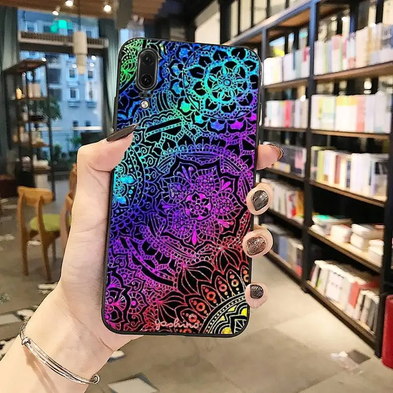 

Mandalas art design Pattern luxury brand shell Phone Case For Huawei honor Mate P 10 20 30 40 Pro 10i 9 10 20 8 x Lite