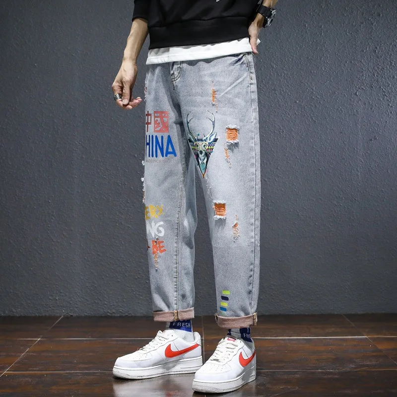 

WFF Jeans Men's Loose New Korean Perforated Jeans Printed Capris Men's Jeans Men Fashion Designer Pants Goth Clothes Hip Hop
