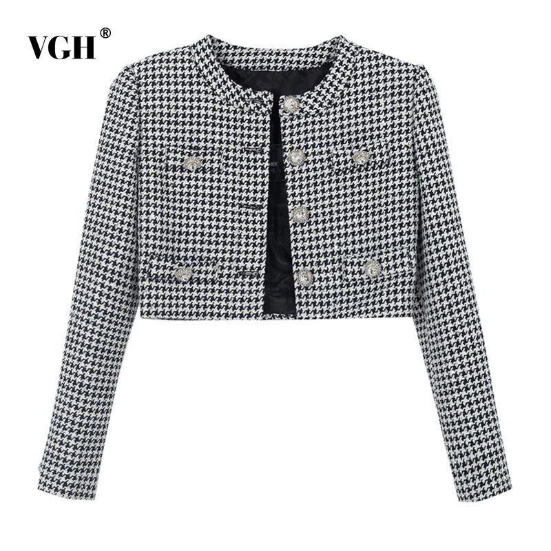 

Coats & Jackets