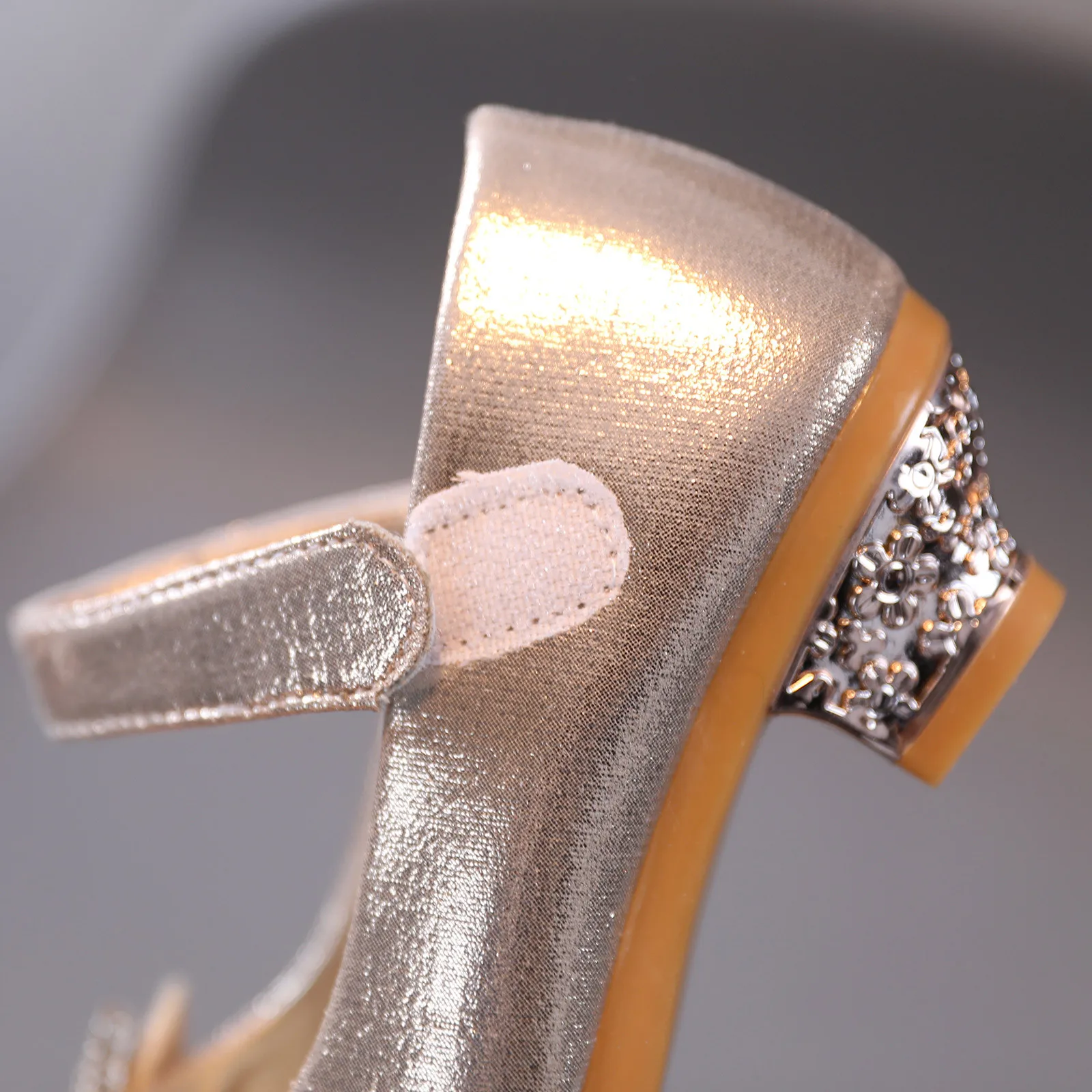 

Pearl Crystal Girls Sandals Shoes Infant Kids Baby Girls Bling Bowknot Single Princess Shoes Sandals zapatos para nino sandalia