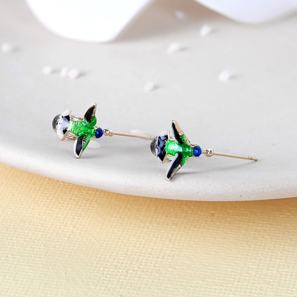 

Flying Hummingbird Painting Oil Earrings Fashion Animal Jewelry Cute Earrings
