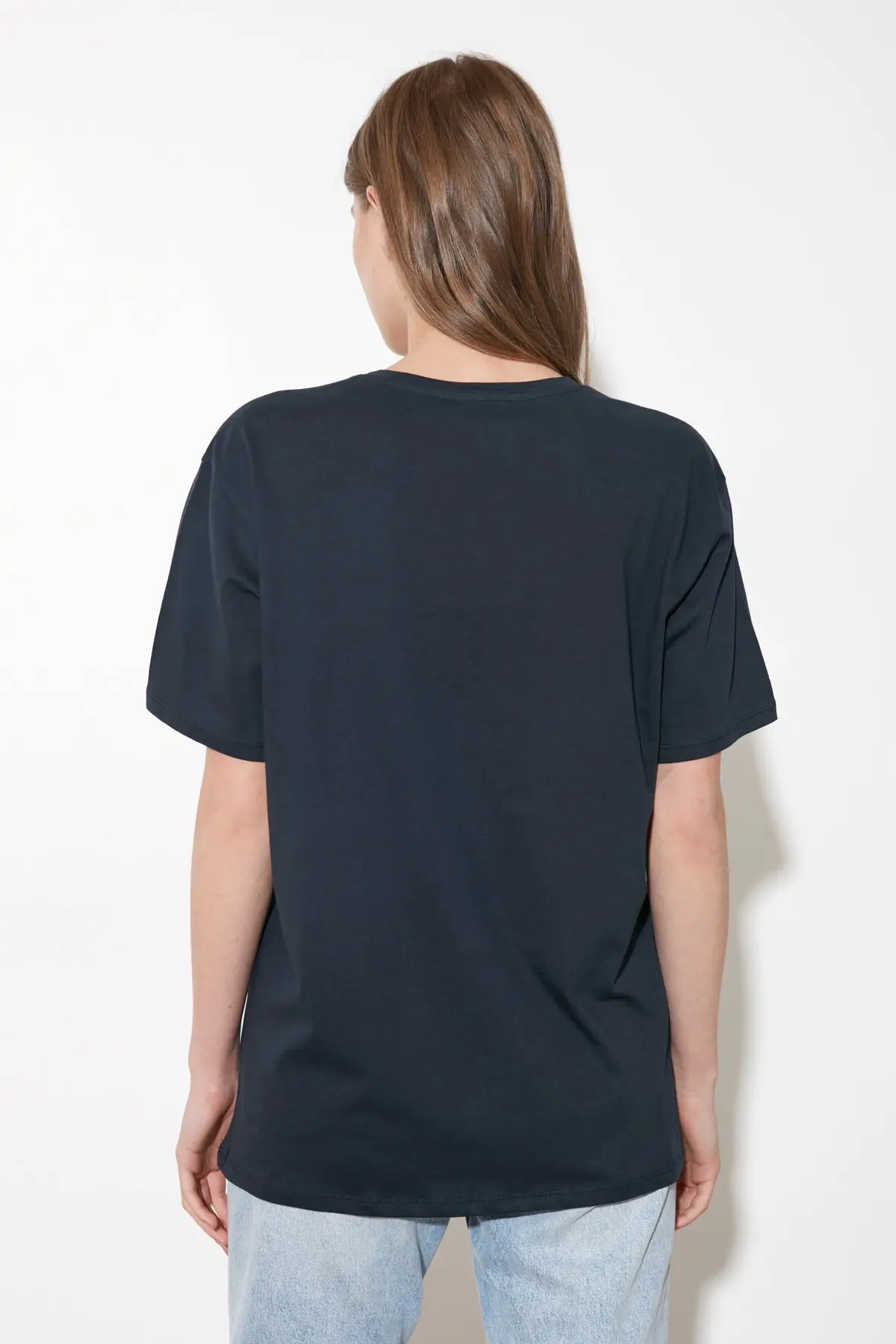 

Trendyol Embroidered Boyfriend Knitted T-Shirt TWOSS21TS1146