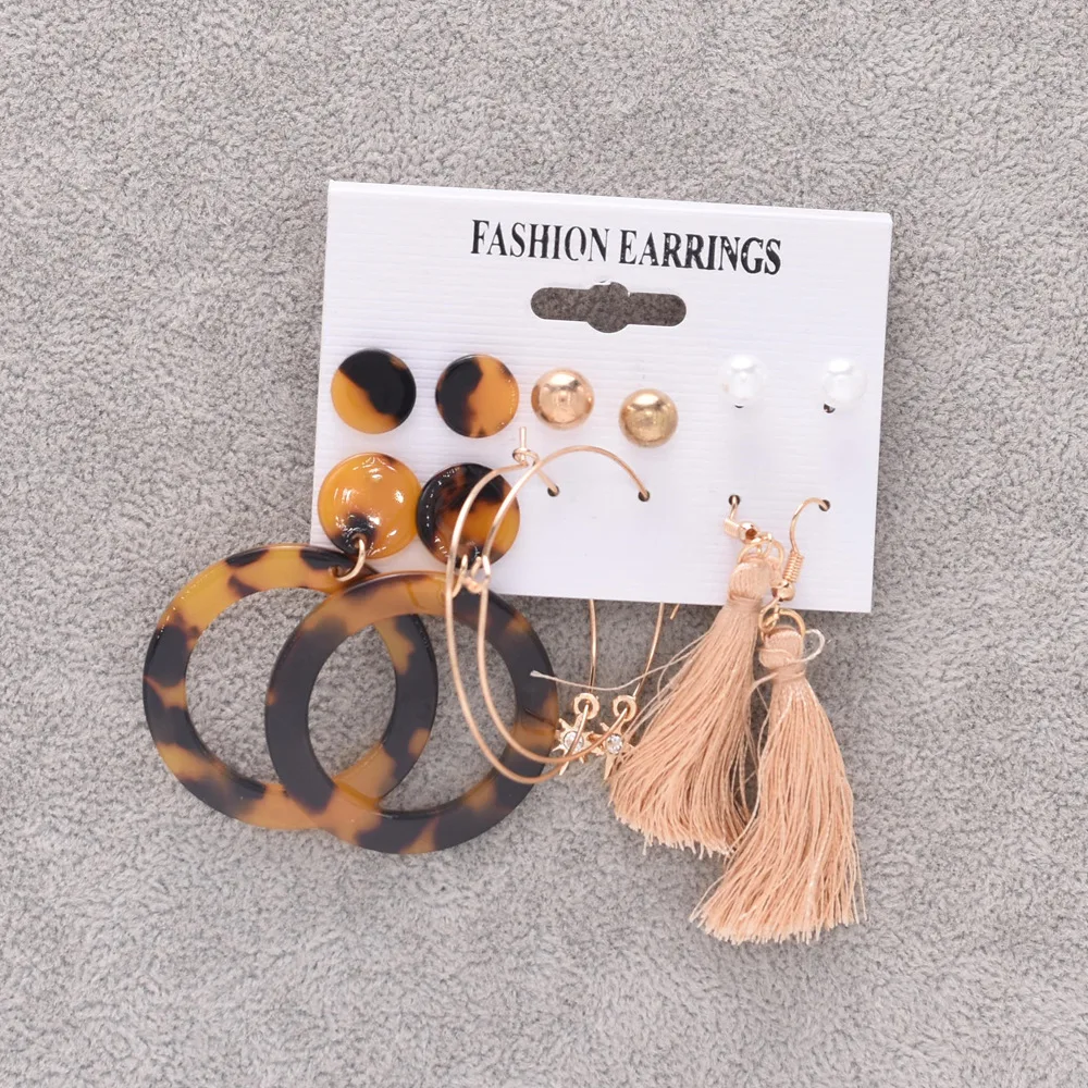 Серьги-гвоздики женские круглые с жемчугом и кисточками | Украшения аксессуары