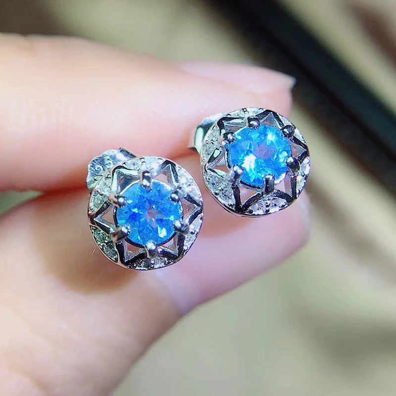 Женские серьги-гвоздики из серебра 925 пробы с натуральным топазом | Украшения и