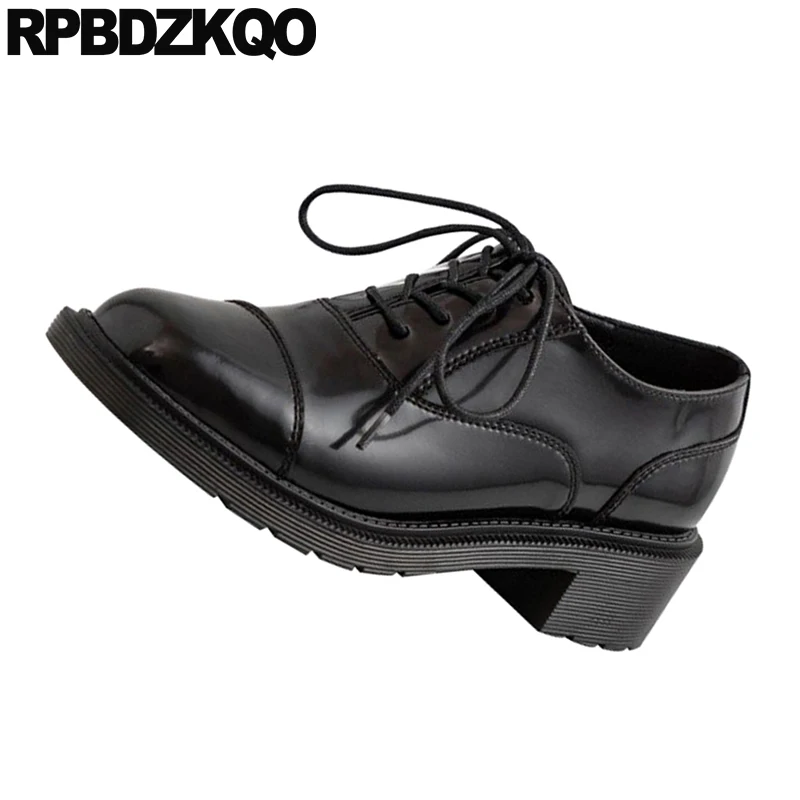 Murah Sepatu Wanita Mewah 2021 Desain Bulu Hitam Berenda Modis Tebal Kulit Paten Ujung Bundar Pump Blok Baru Ukuran 4 34 Hak Sedang