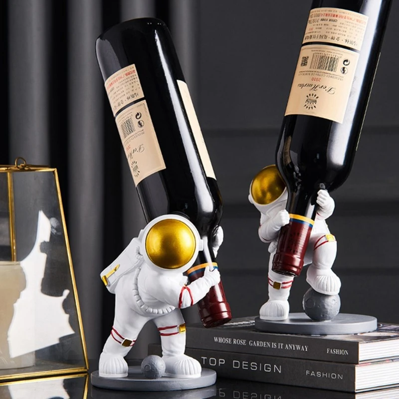 

Resin Wine Bottle Holder Astronaut Shape Tabletop Wine Rack for House Office Coffee Shop Bar Restaurant