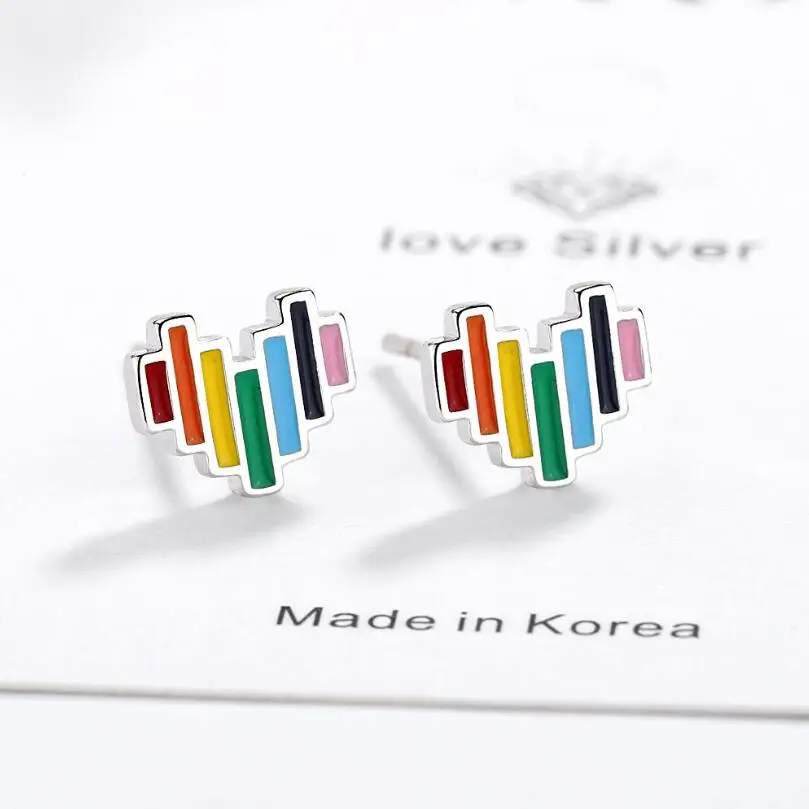 Новые милые цветные радужные серьги гвоздики в форме сердца для женщин и девушек