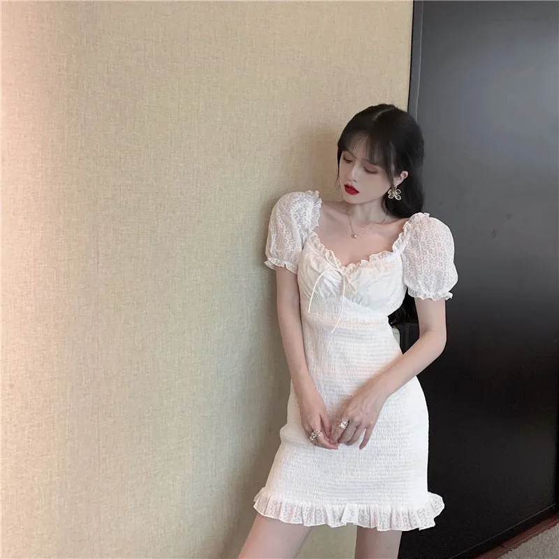 Мини-платье женское с французским квадратным воротником романтичное облегающее