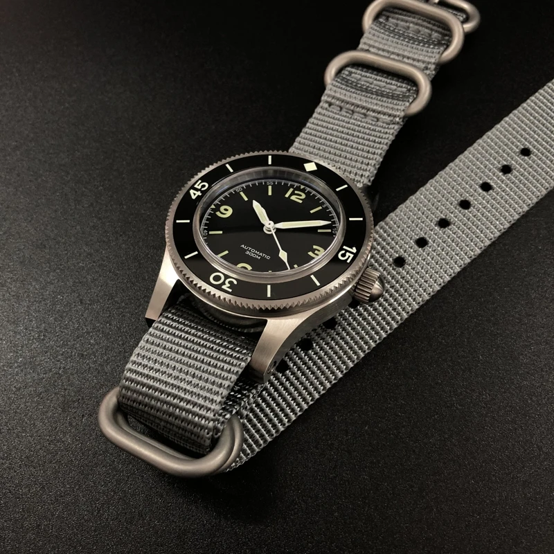 gray nylon strap Мужские новые часы для дайвинга из нержавеющей стали FiftyFathoms наручные часы NH35 Move men t 300m водонепроницаемые мужские часы из сапфирового стекла - Цвет: gray nylon strap