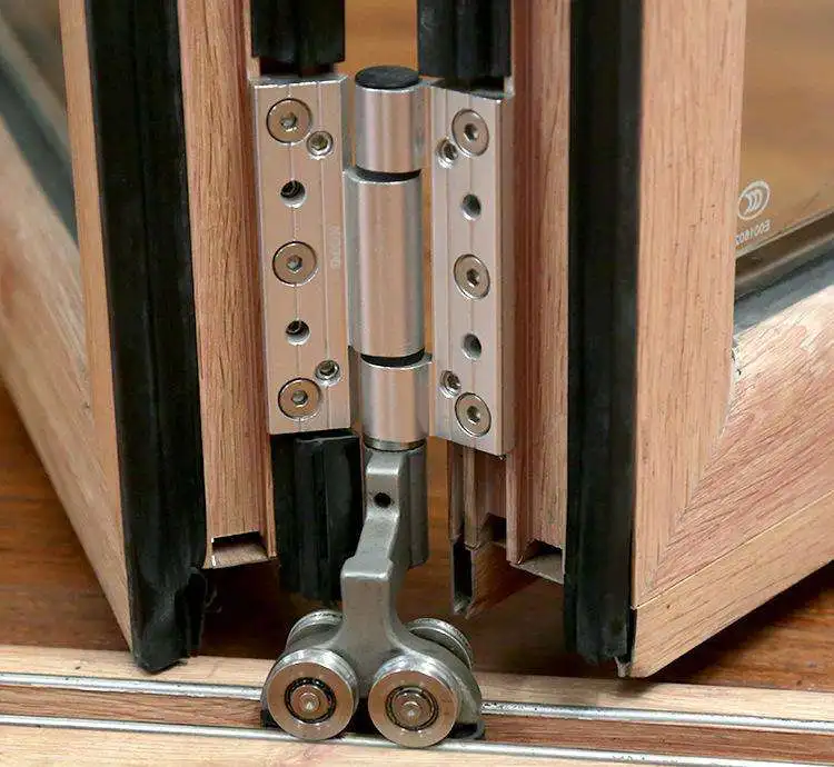 Деревянные складные двери оптом с фабрики Деревянные складные двери оптом с фабрики