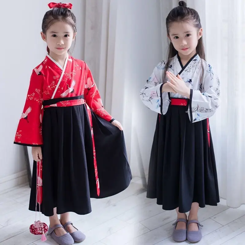 Традиционное китайское платье ханьфу для девочек нарядное черное с юбкой