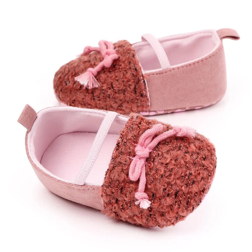 Детские мокасины с меховым бантом для девочек кроссовки новорожденных обувь